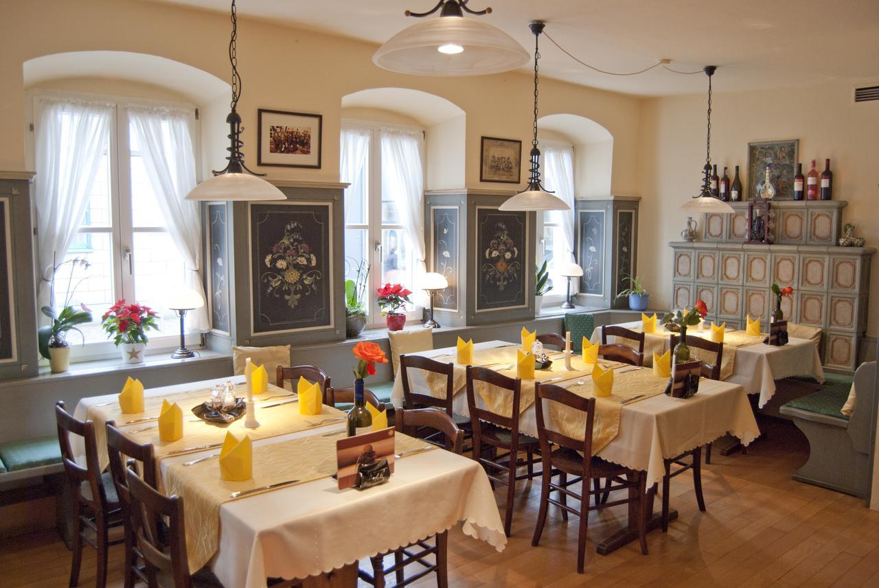 Gasthaus Zum Loewen - Restaurant Akropolis Hausach Extérieur photo